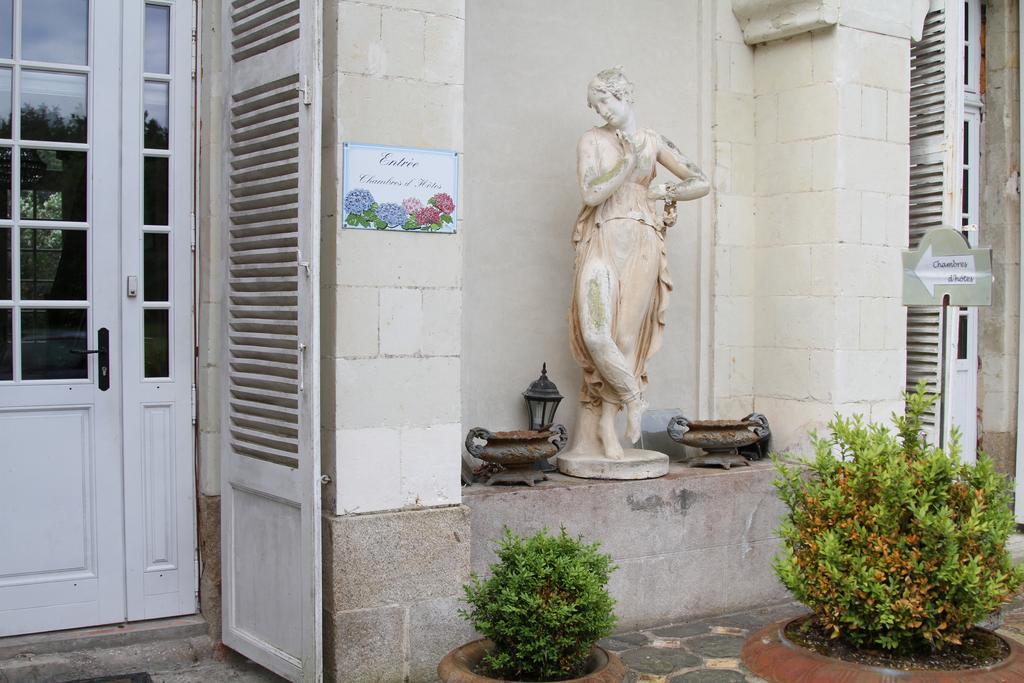 Chateau Du Bois De La Noe Bouaye Exterior photo